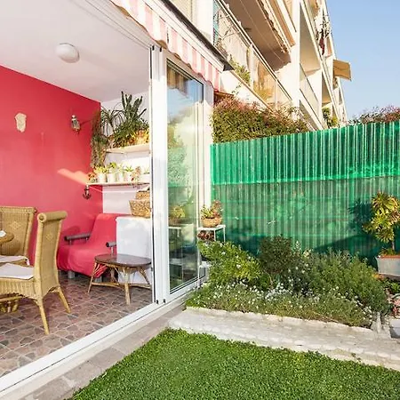 Apartment Garden Apartments *